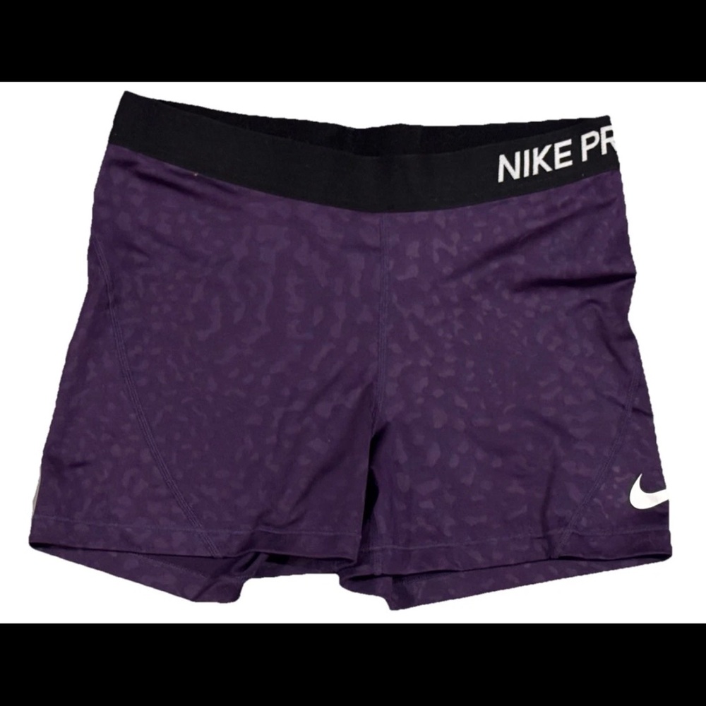 Nike Pro 3” women's compression shorts purple cheetah SZ.L EUC Rare Print